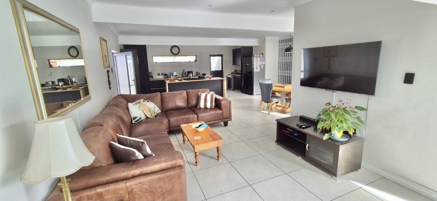 4 Bedroom Property for Sale in Fernglen Eastern Cape